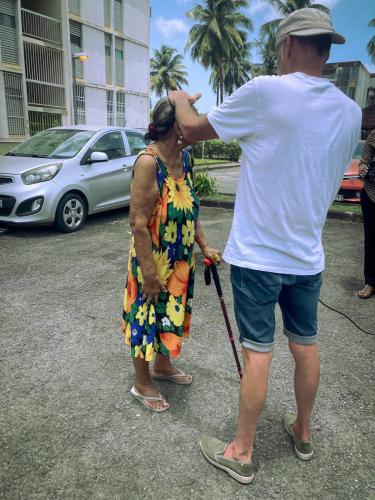 Equipes-Mobiles-Guadeloupe-Jour4-telephone-petit-15